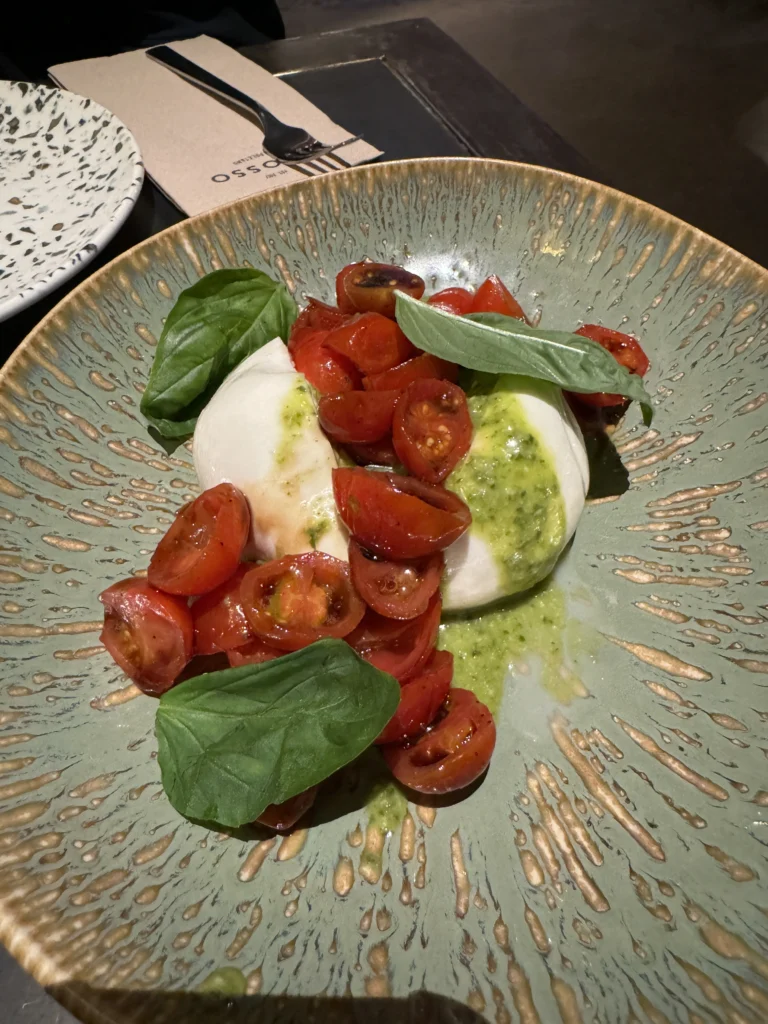 Salad at Grosso Napoletano Senza Glutine in Sevilla, Spain