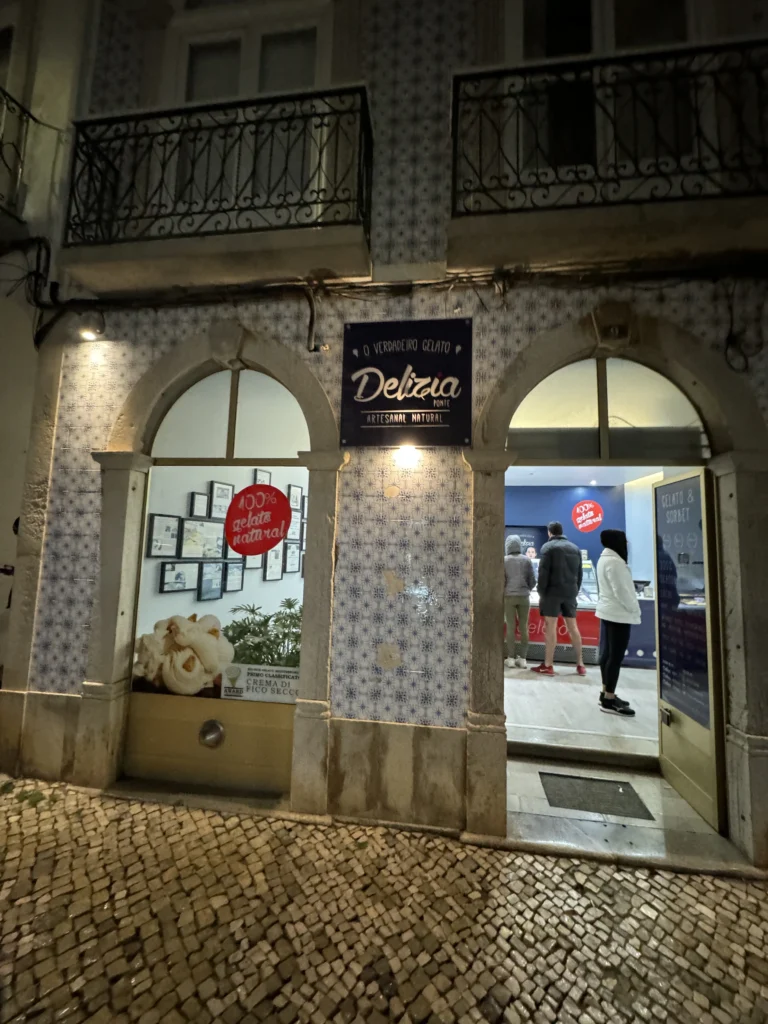 Delizia da Ponte gelato shop in Tavira, Portugal