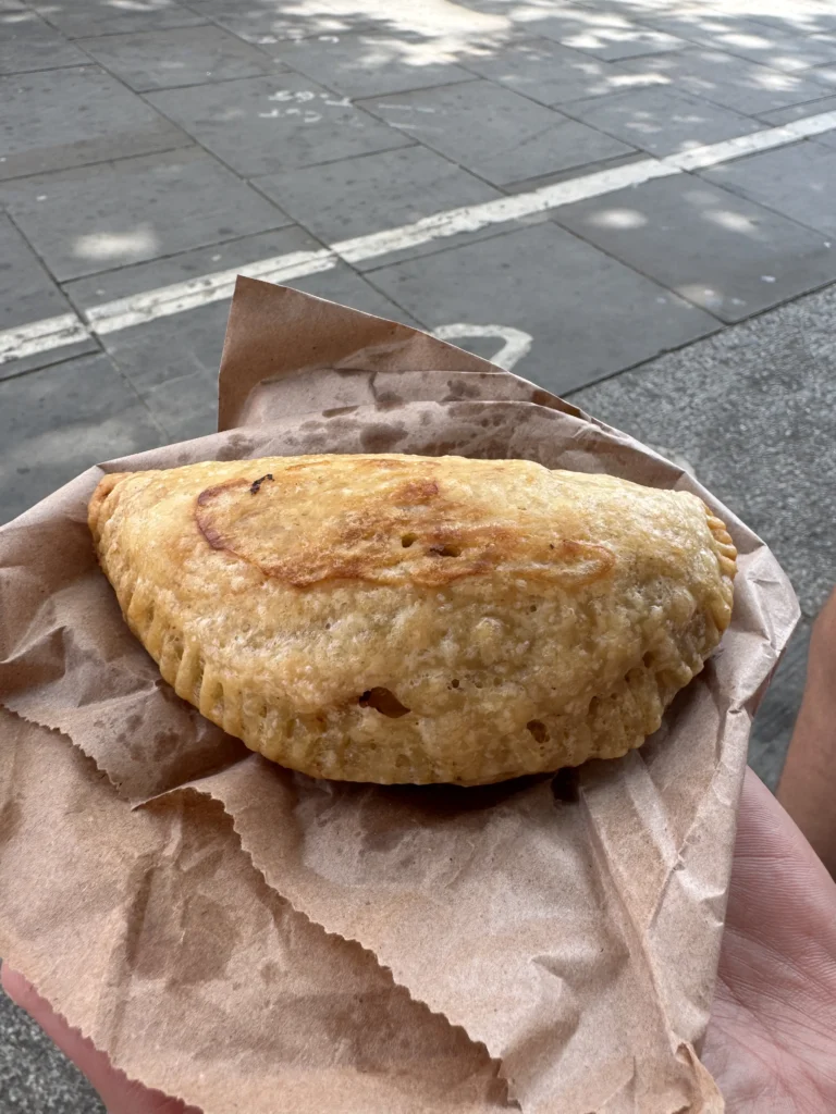 Dendara UK hand pie pastry