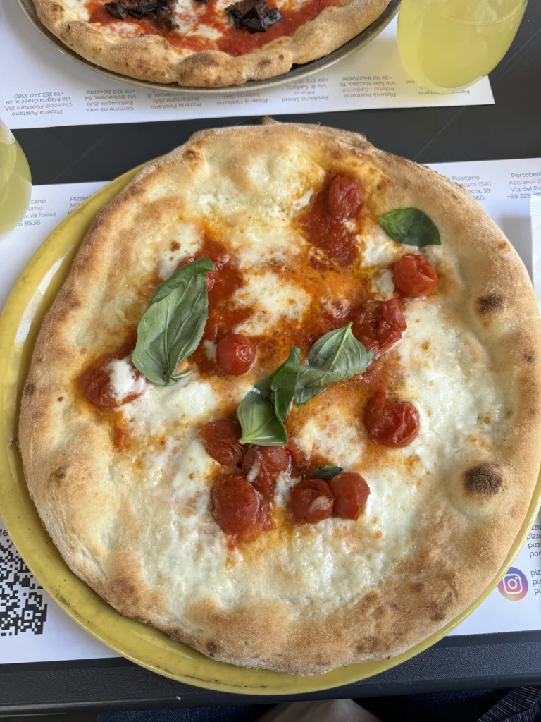 Gluten free pizza at Pizzeria Positano in Milan, Italy