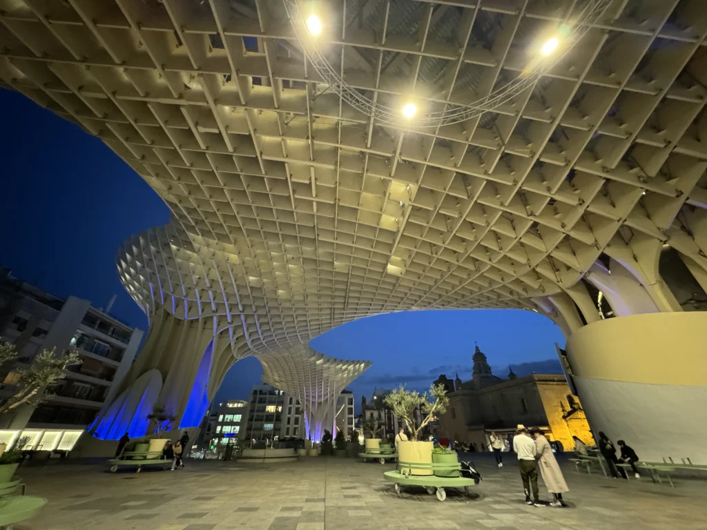 Setas de Sevilla at night