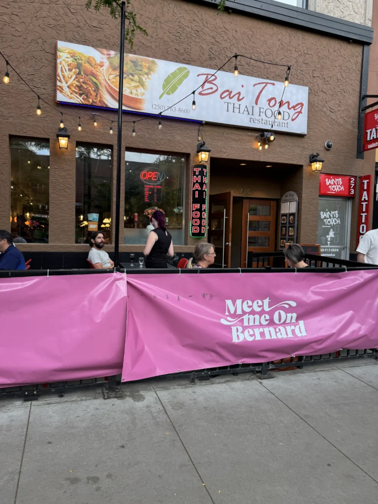 Bai Tong Thai in Kelowna, BC