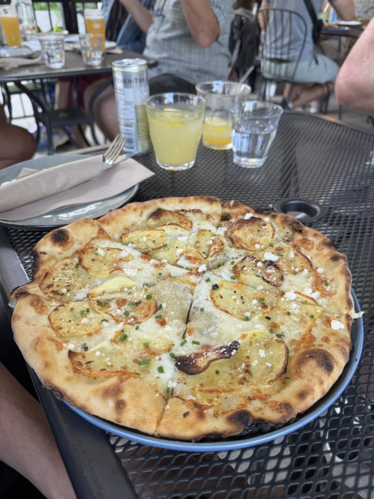 L'Onore in New Westminster, BC